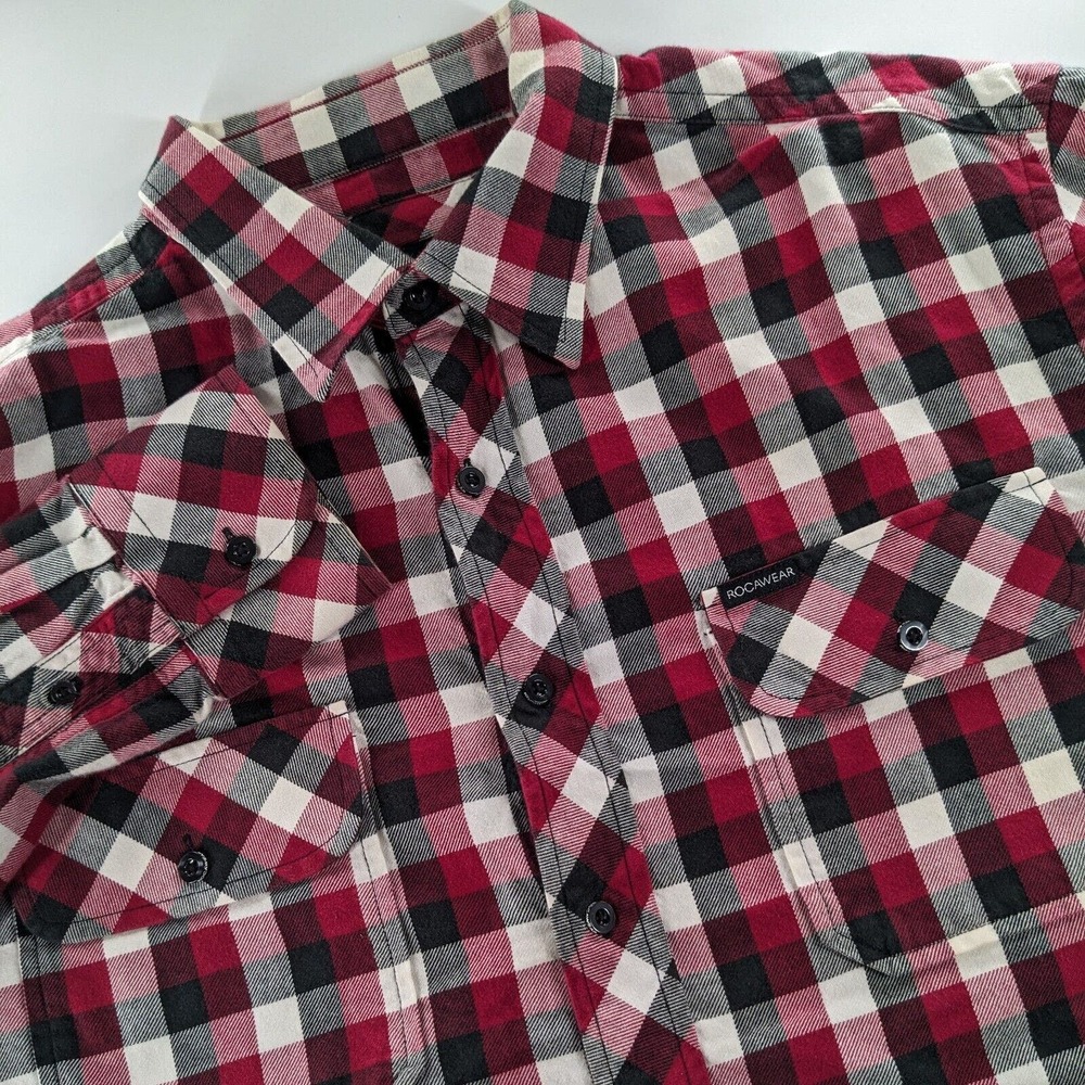 Rocawear Men's XL Long Sleeve Button Front Red Black White Plaid Flannel Shirt